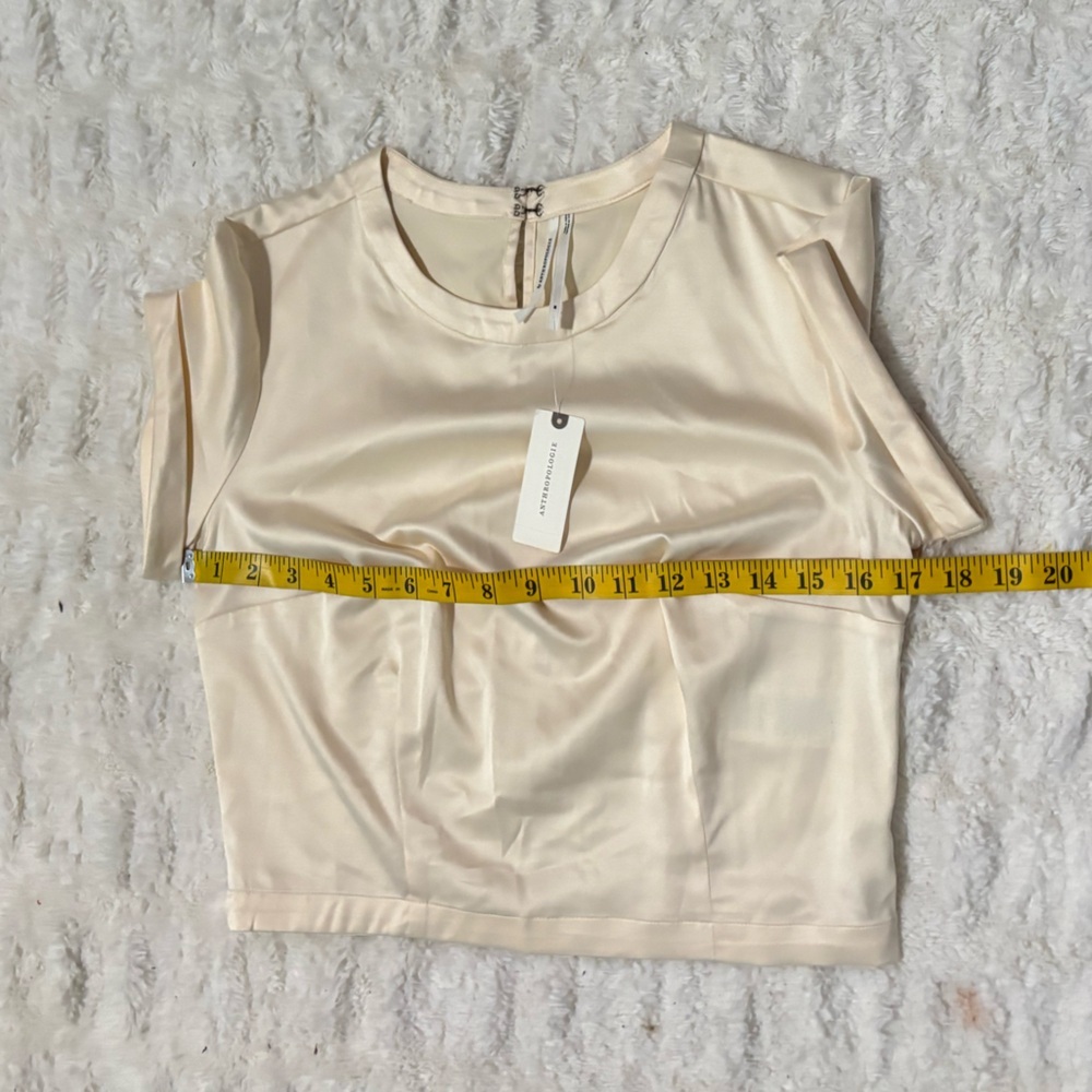 NWT By ANTHROPOLOGIE Cream Satin Baby Tee Blouse - Picture 16 of 16
